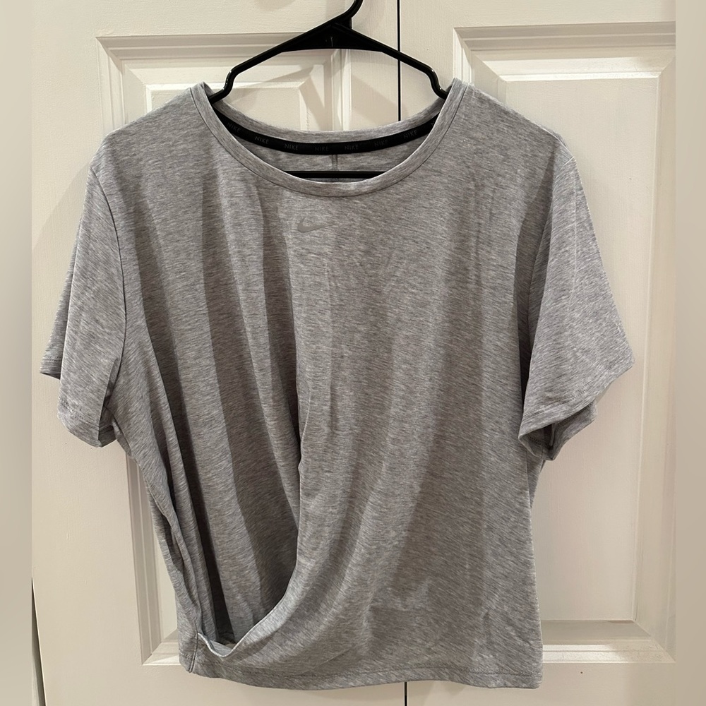 Nike | NWOT | Women's Twist Cropped Short-Sleeve Top | Size XL